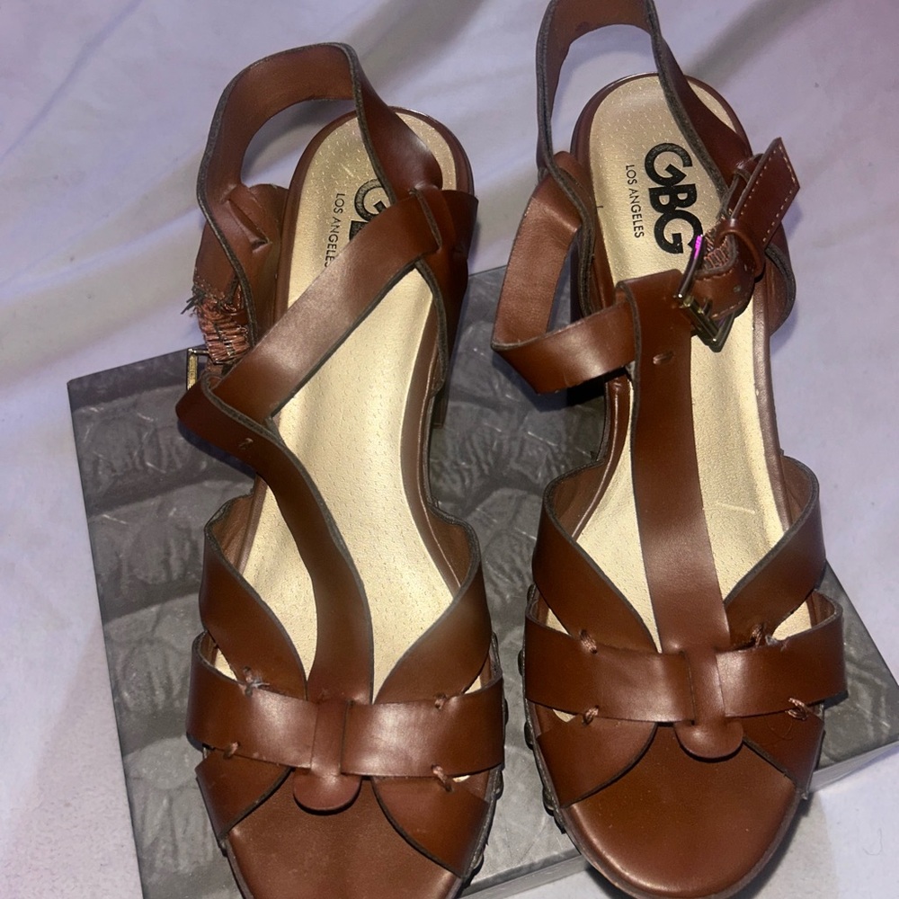 GBG Los Angeles Tan Strappy Sandals